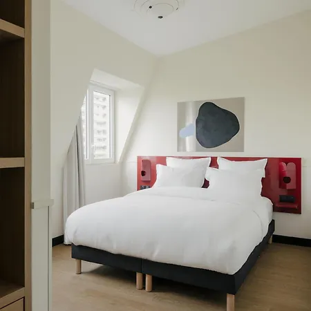Edgar - Jules Ferry 4* Paris